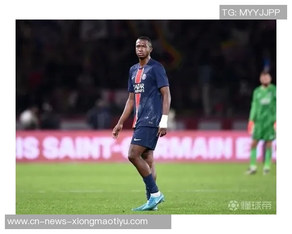 霍金斯透露帕乔已与巴黎续约至2030年官方宣布因球队习惯集中发布