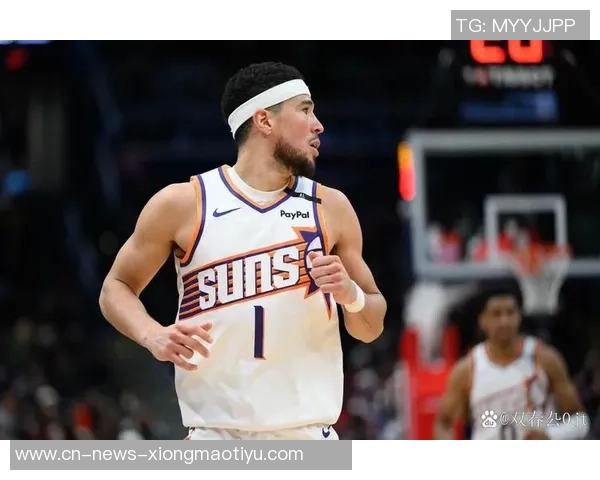 布克遭遇严密防守表现平平13投5中三分球命中率低迷仅得18分6失误