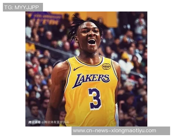 詹姆斯分享个人赛季首秀照片里夫斯和蒂耶罗热评表现精彩 詹姆斯分享个人赛季首秀照片里夫斯和蒂耶罗热评表现精彩